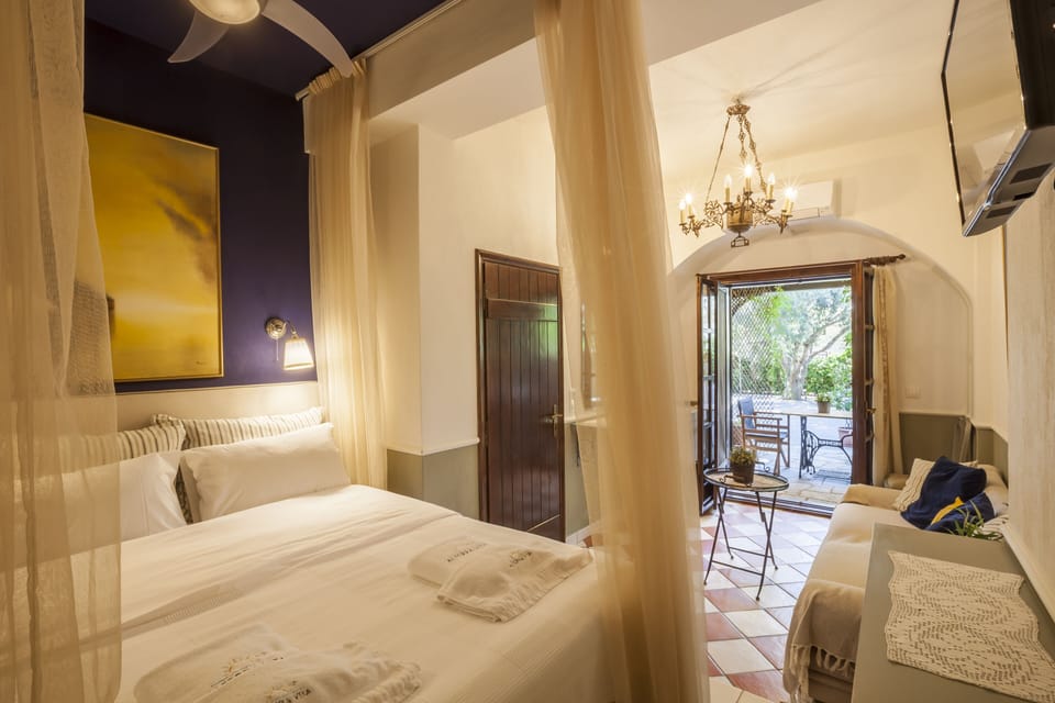 Superior Double Room | Blackout drapes, iron/ironing board, free cribs/infant beds, free WiFi