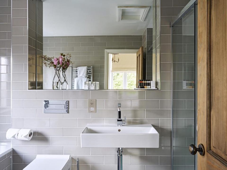 Cotswold Grange Bed and Breakfast in Cheltenham
