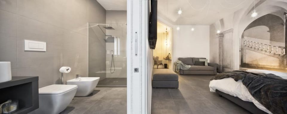 Classic Suite, City View | Desk, free cribs/infant beds, free WiFi, bed sheets