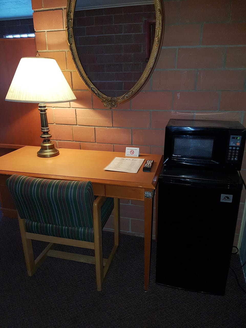 Mini-refrigerator