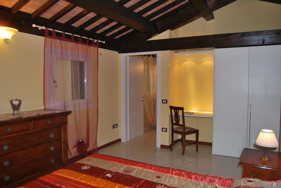 Double Room | Egyptian cotton sheets, premium bedding, down comforters, pillowtop beds