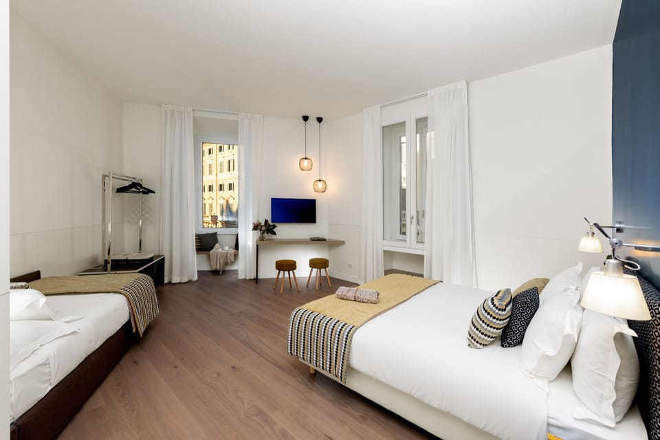 Panoramic Triple Room | In-room safe, desk, soundproofing, iron/ironing board