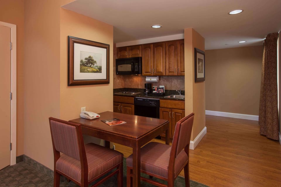 Suite, Accessible, Non Smoking | Private kitchen | Fridge, microwave, stovetop, dishwasher