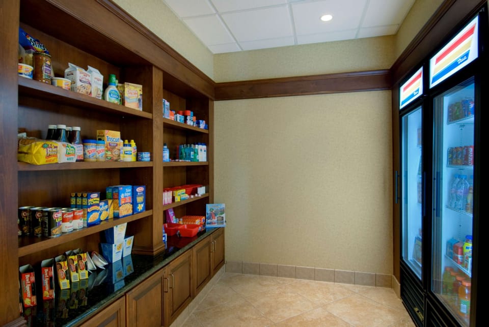 Snack bar