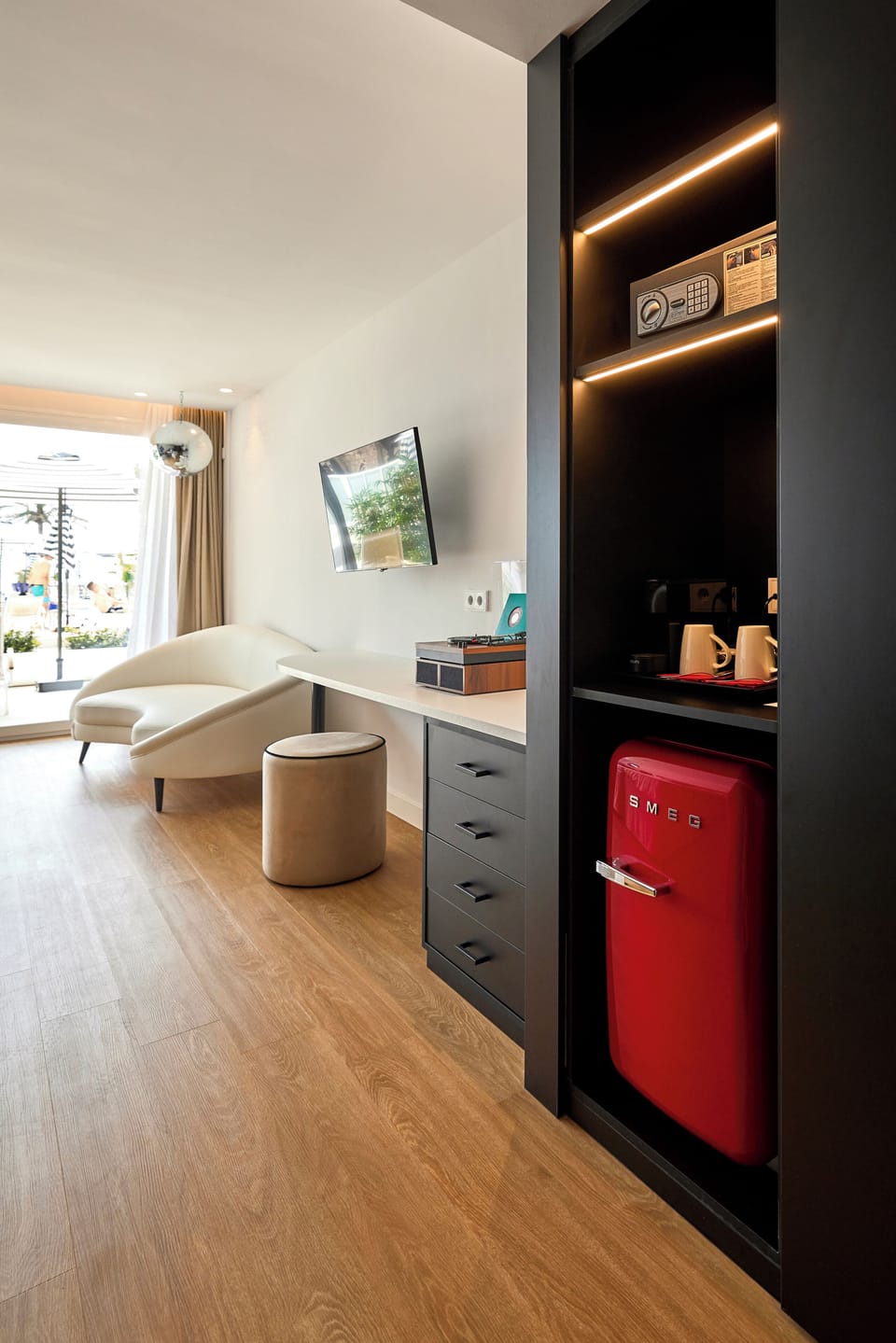 Junior Suite, Terrace, Poolside | In-room safe, blackout drapes, soundproofing, free WiFi