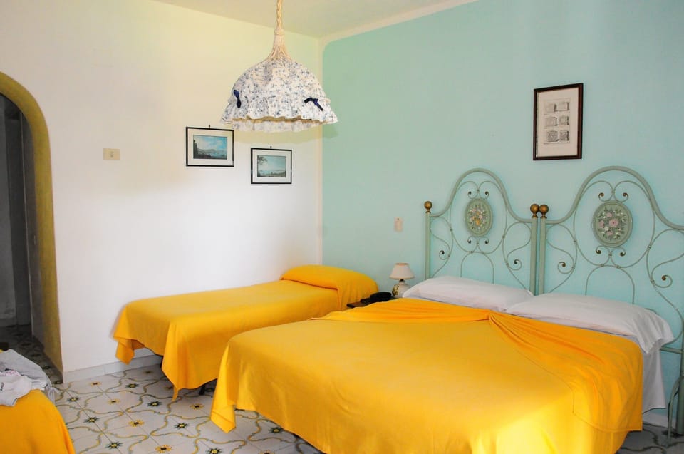Desk, bed sheets