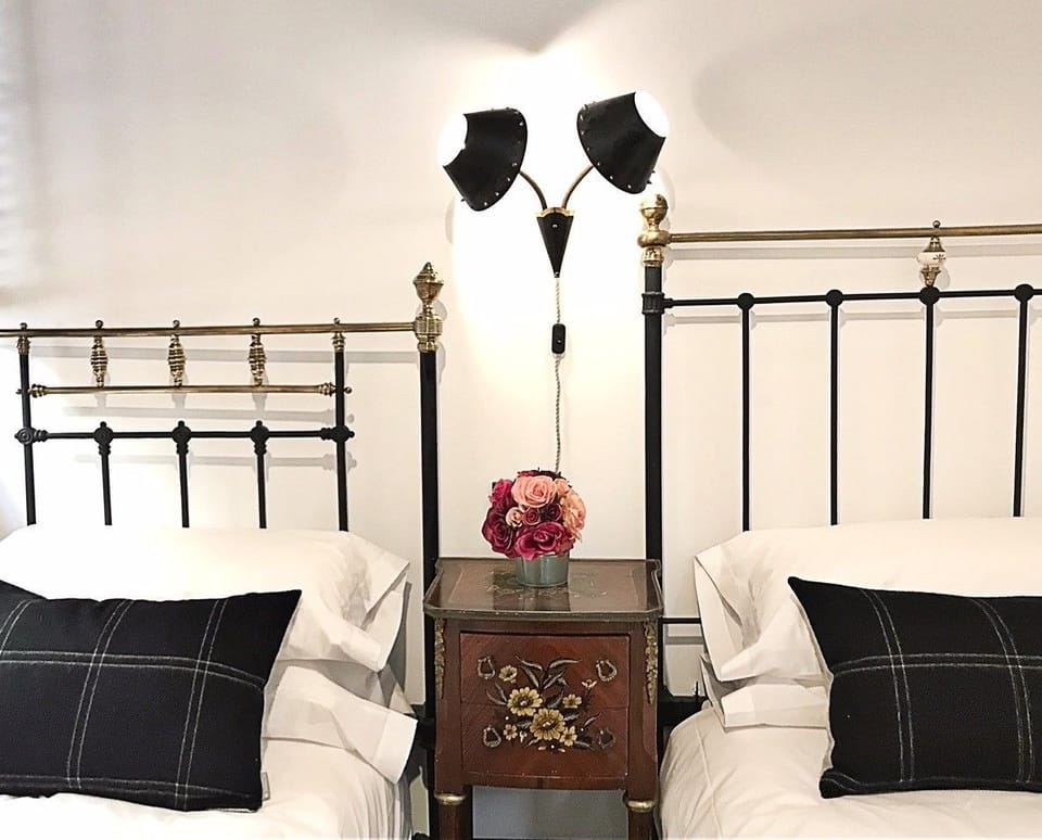 Double Room, 2 Twin Beds | Premium bedding, desk, blackout drapes, iron/ironing board