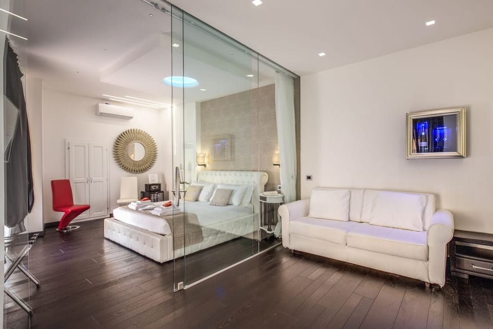 Family Suite, Ensuite | Premium bedding, minibar, in-room safe, desk