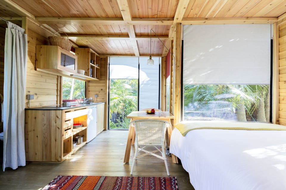 Romantic Tent, Garden View | Private kitchenette | Fridge, stovetop, coffee/tea maker, electric kettle