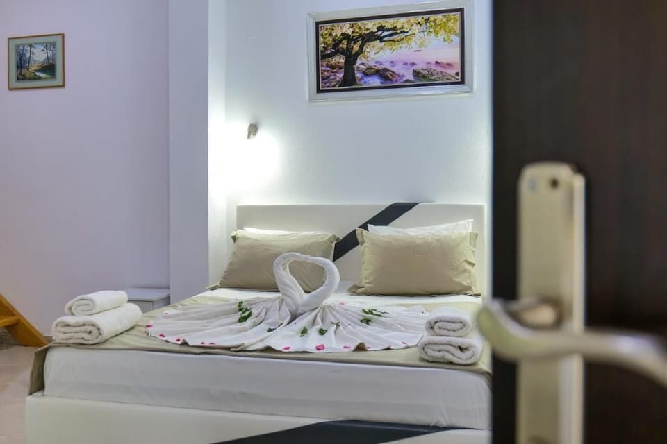 Hotel Chris Hotel in Ksamil