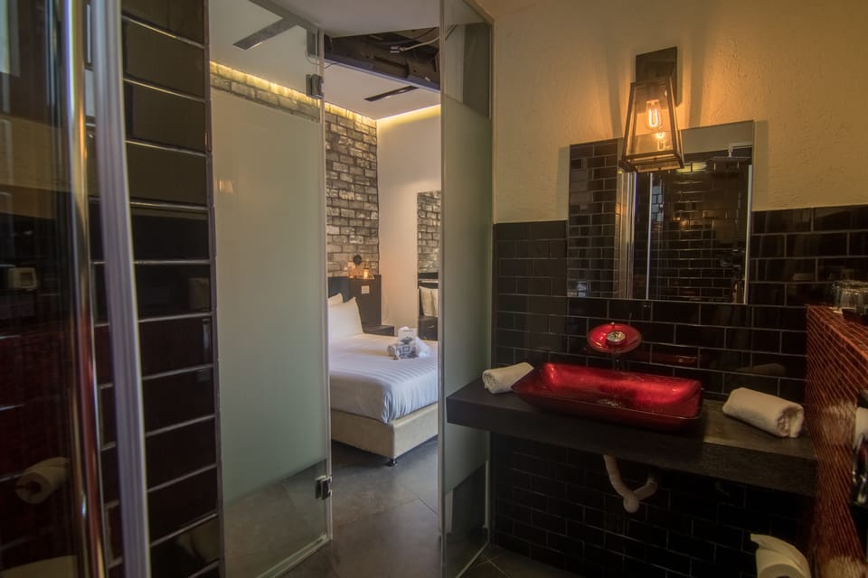 Standard Double or Twin Room | In-room safe, individually furnished, desk, blackout drapes