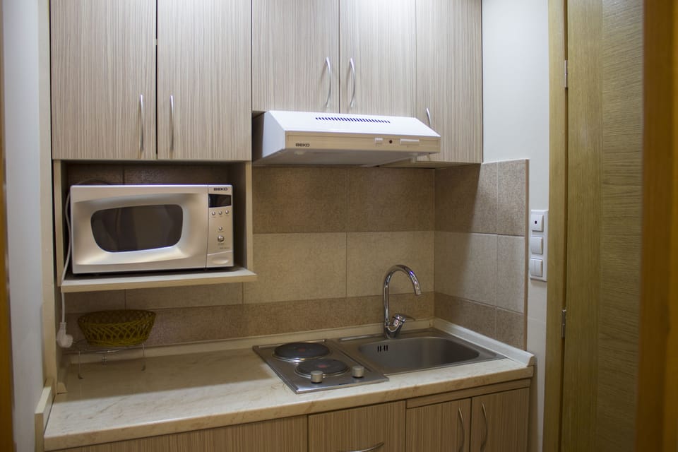Fridge, electric kettle