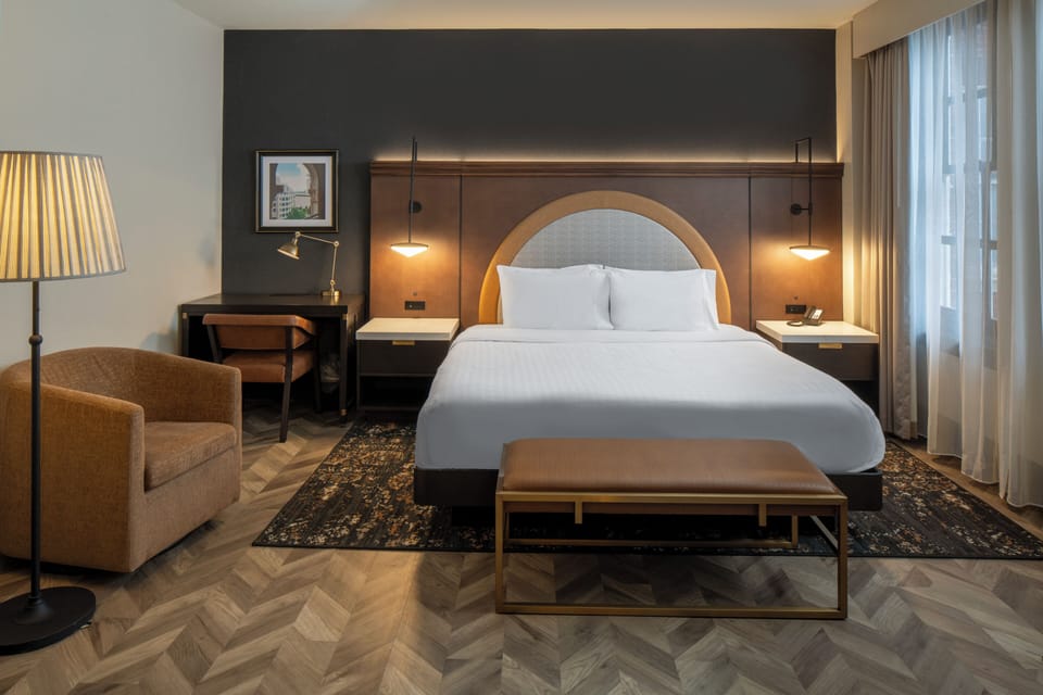 Room, 1 King Bed, Accessible, Non Smoking | Desk, free WiFi, bed sheets