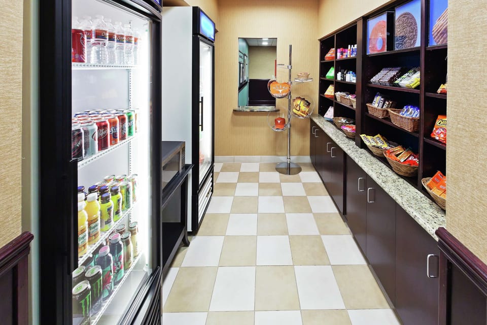 Snack bar