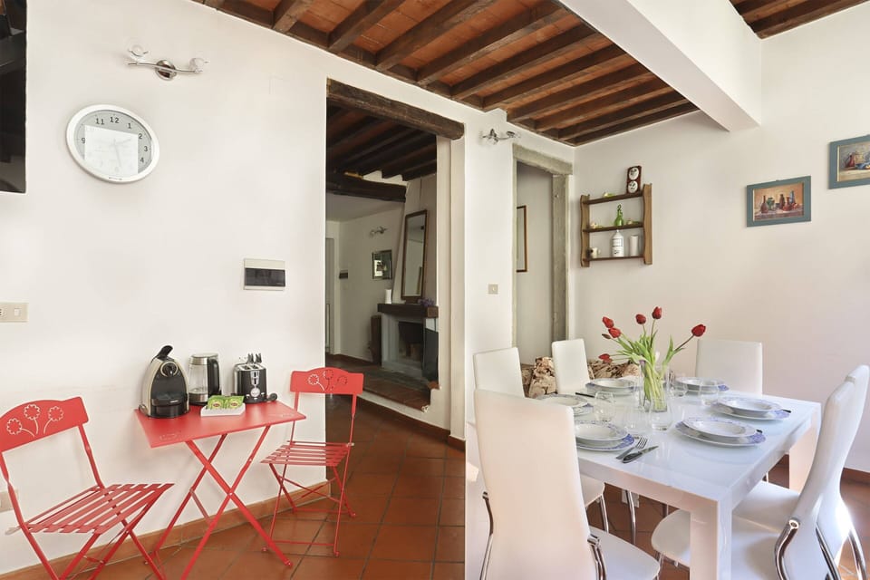 Apartment, 3 Bedrooms | Private kitchen | Full-size fridge, oven, stovetop, dishwasher
