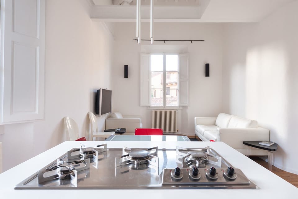 Apartment, 2 Bedrooms | Private kitchen | Fridge, microwave, oven, stovetop