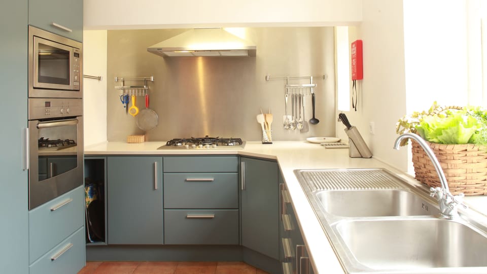 Shared fridge, microwave
