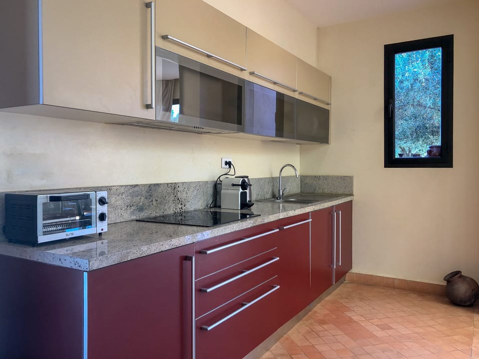 Villa, 2 Bedrooms, Mountain View | Private kitchen | Espresso maker, coffee/tea maker