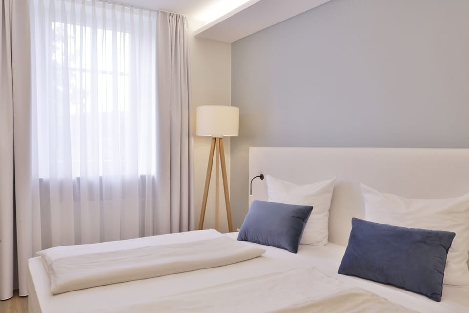 Superior Double Room, 1 King Bed, Non Smoking | Premium bedding, desk, laptop workspace, free WiFi