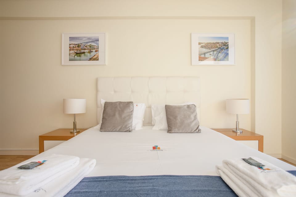 Apartment, 1 Bedroom, City View | 1 bedroom, iron/ironing board, cribs (surcharge), WiFi (free)