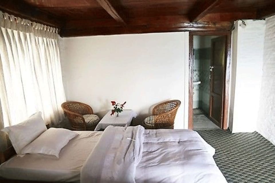Standard Double or Twin Room, 2 Twin Beds, Mountain View, Mountainside | Premium bedding, Select Comfort beds, desk