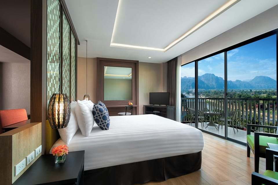 Premium bedding, minibar, in-room safe, individually furnished