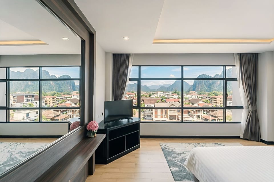 Premium bedding, minibar, in-room safe, individually furnished