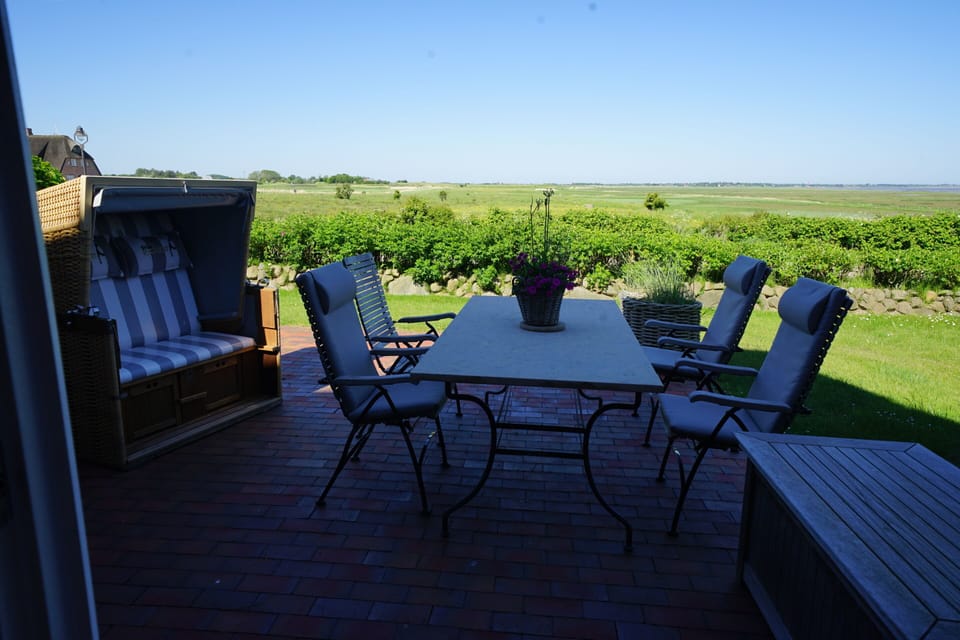 Room, Private Bathroom | Terrace/patio
