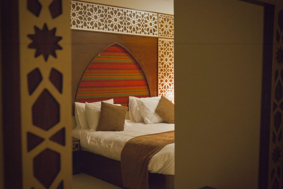 Deluxe Double Room, Terrace | Minibar, in-room safe, soundproofing, free WiFi