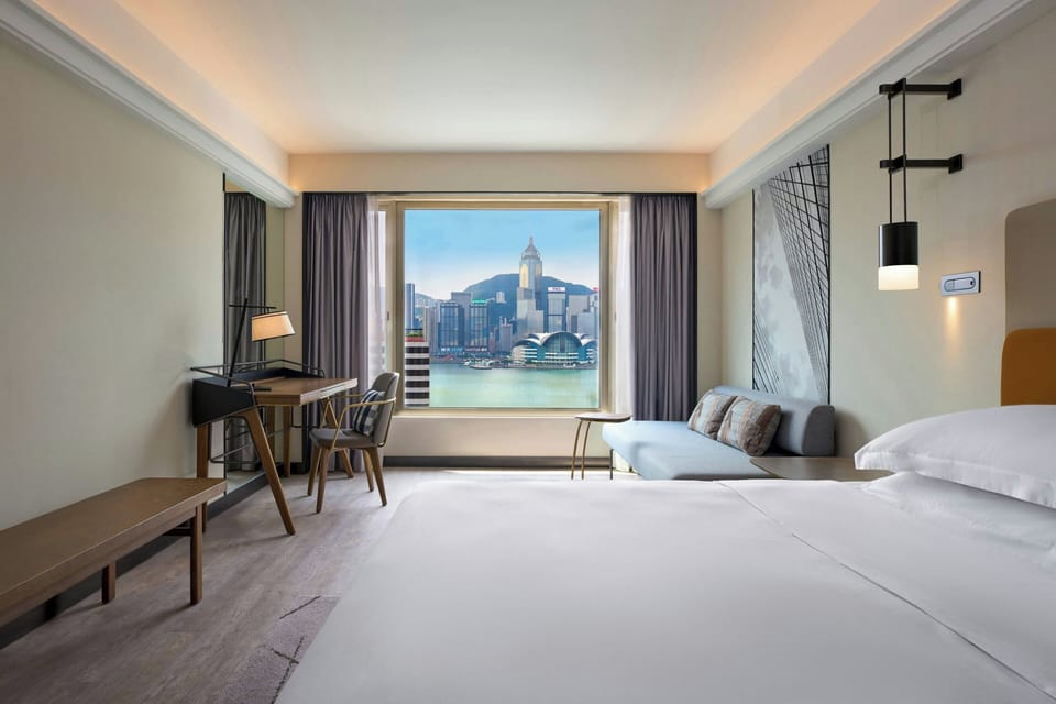 Premium bedding, in-room safe, laptop workspace, blackout drapes