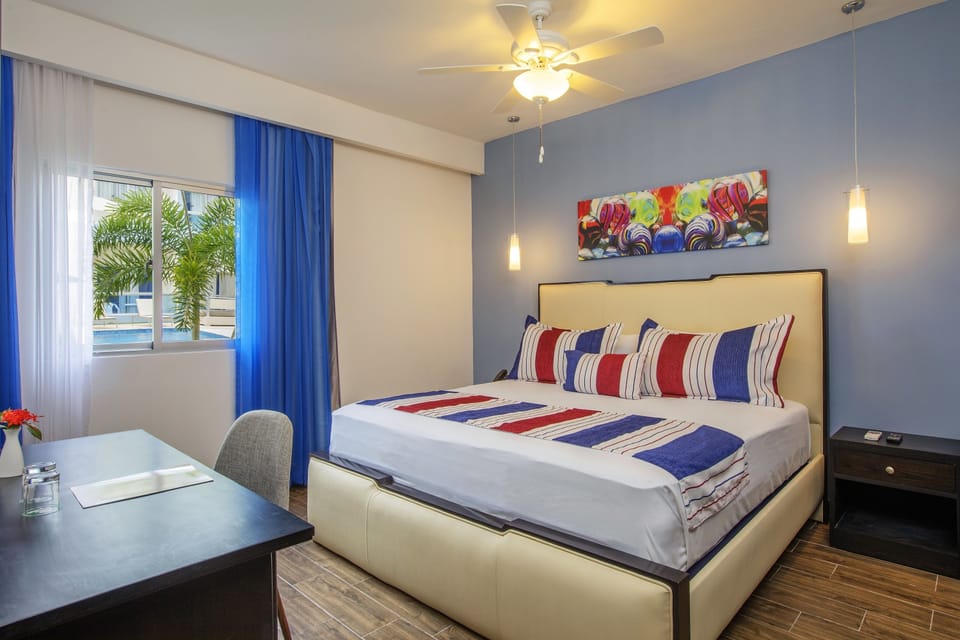 Apartment with pool view | In-room safe, desk, soundproofing, free cribs/infant beds
