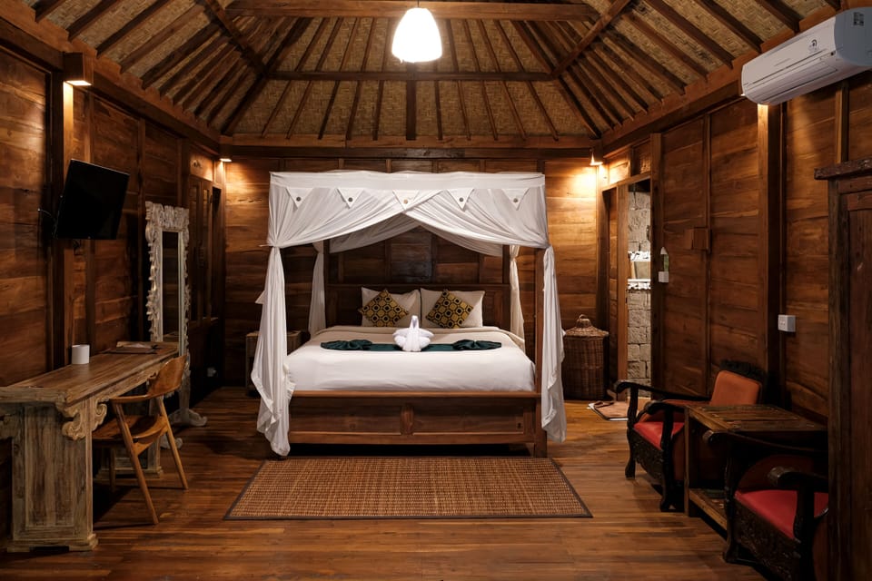 Deluxe Room, Terrace, Resort View | Desk, laptop workspace