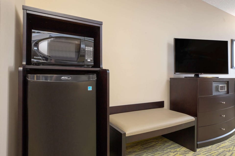 Room, 2 Queen Beds, Non Smoking | In-room safe, desk, blackout drapes, iron/ironing board