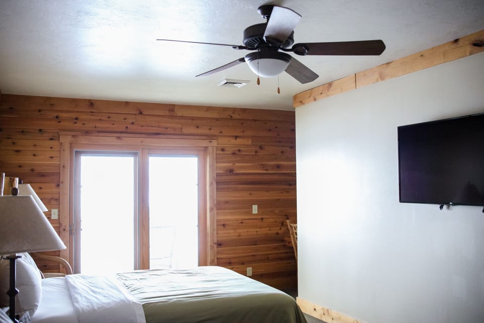 Standard Room, 2 Queen Beds, River View | Free WiFi, bed sheets