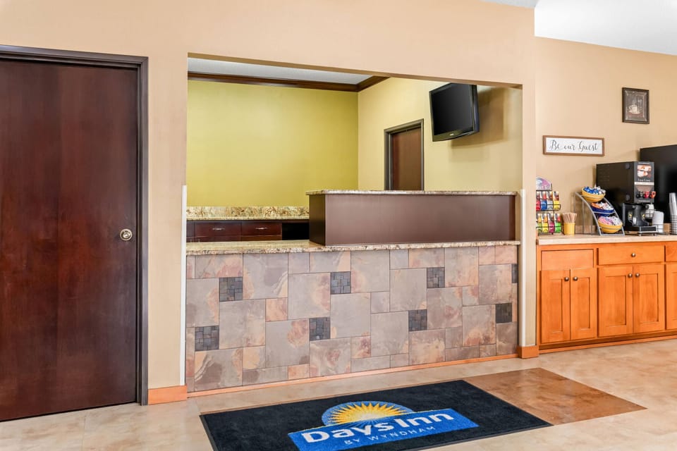 Days Inn by Wyndham Grand Forks Columbia Mall Hotel in Grand Forks