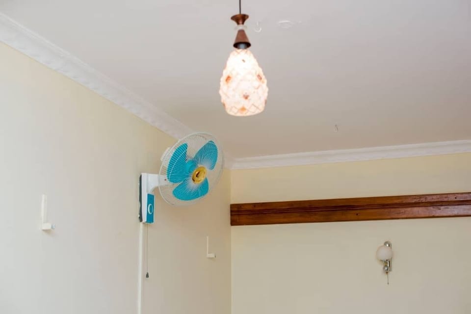 1 bedroom, minibar, desk, iron/ironing board