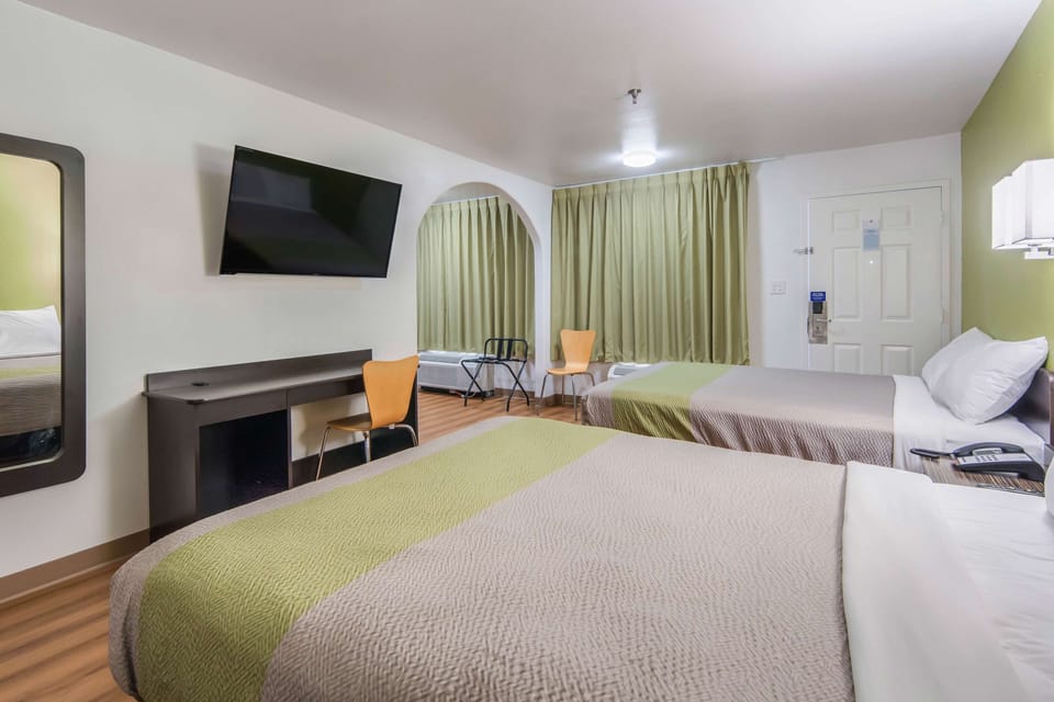 WiFi (free), alarm clocks, bed sheets
