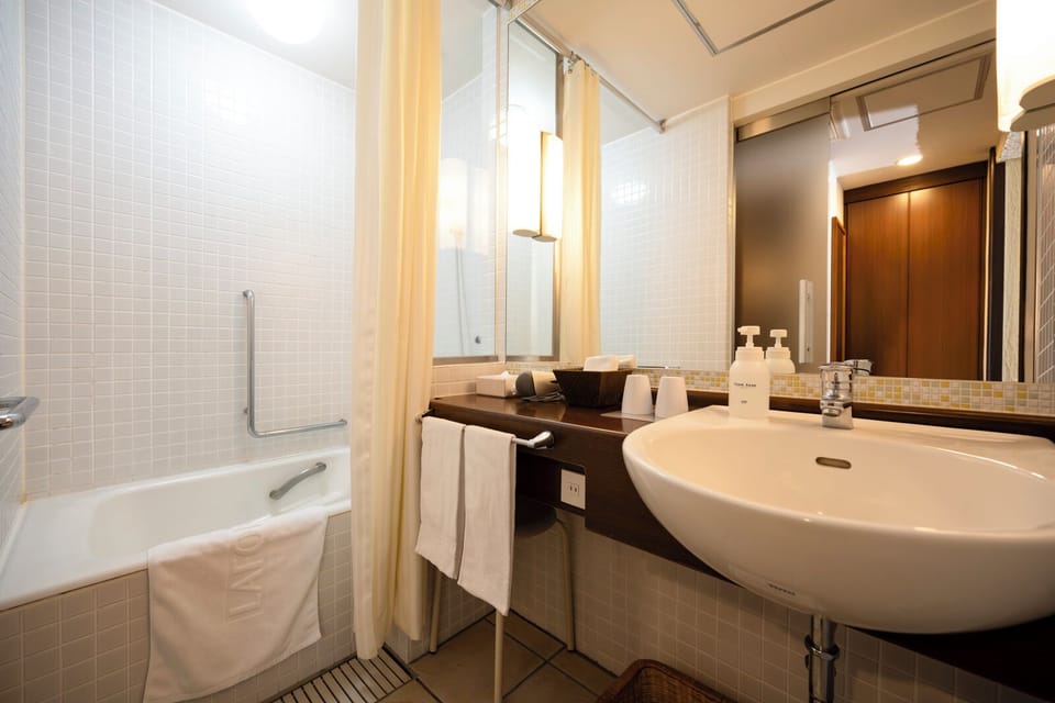 Free toiletries, hair dryer, slippers, bidet