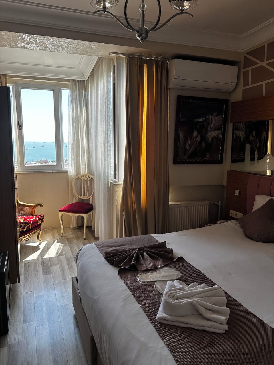 Double Room, Balcony, Sea View | Hypo-allergenic bedding, in-room safe, soundproofing, free WiFi