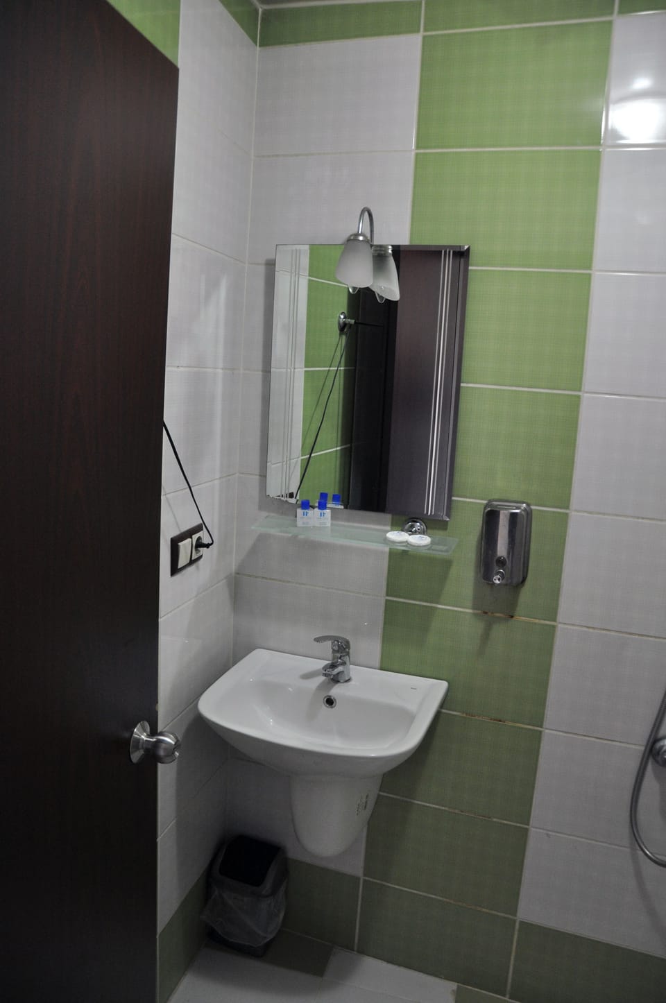 Shower, free toiletries, hair dryer, slippers
