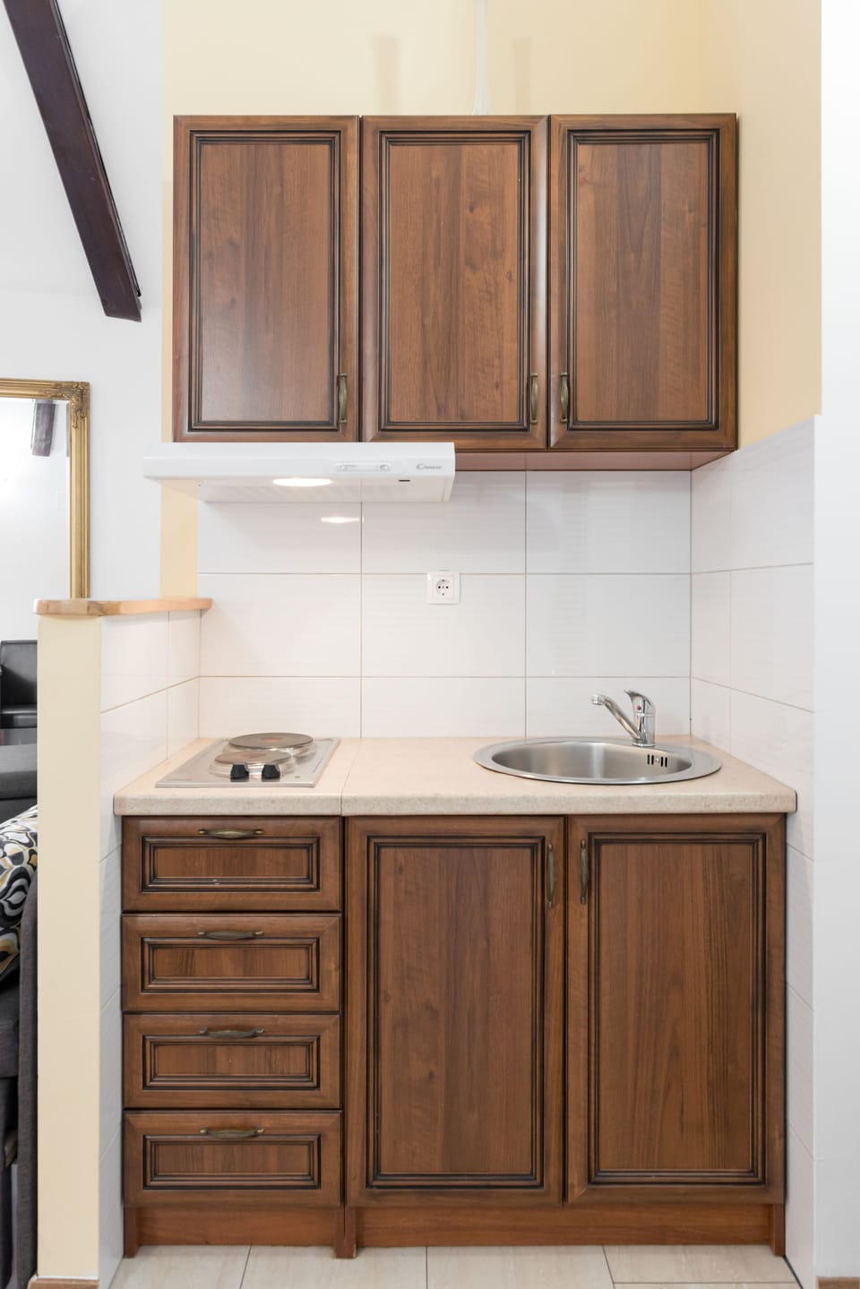 Studio Apartment, City View | Private kitchen | Fridge, coffee/tea maker, electric kettle