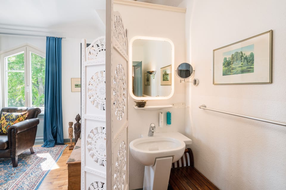 Double Room (Lakeseite) | Hypo-allergenic bedding, minibar, individually decorated