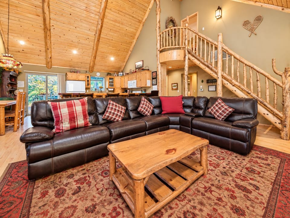 Standard House, Non Smoking, Kitchen | Living area | Flat-screen TV, fireplace, DVD player