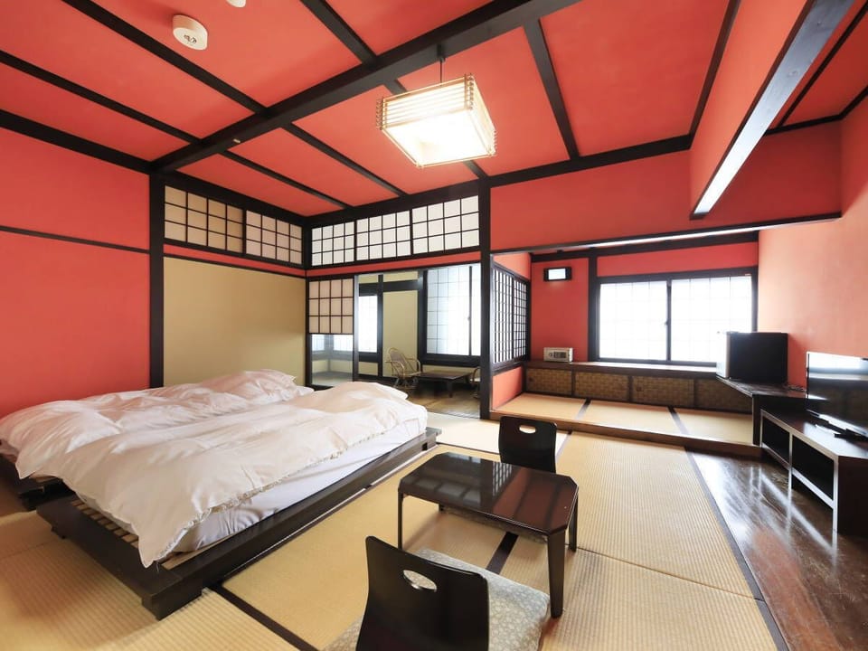 Japanese Style Room | 1 bedroom, in-room safe, WiFi (free), individually decorated