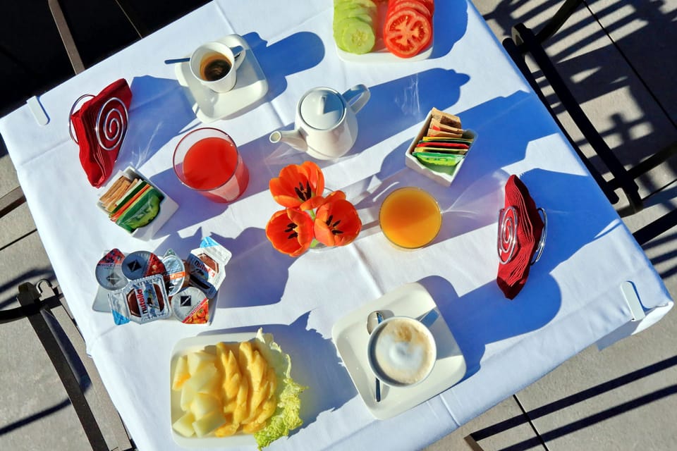 Breakfast meal