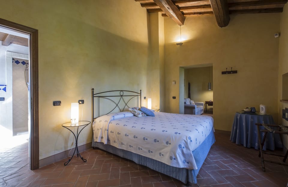 Deluxe Double Room, Hill View | Minibar, in-room safe, desk, free WiFi