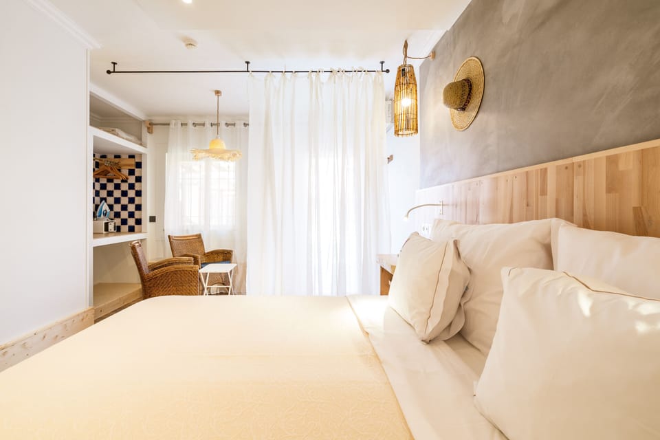 Standard Double or Twin Room | Egyptian cotton sheets, premium bedding, Select Comfort beds