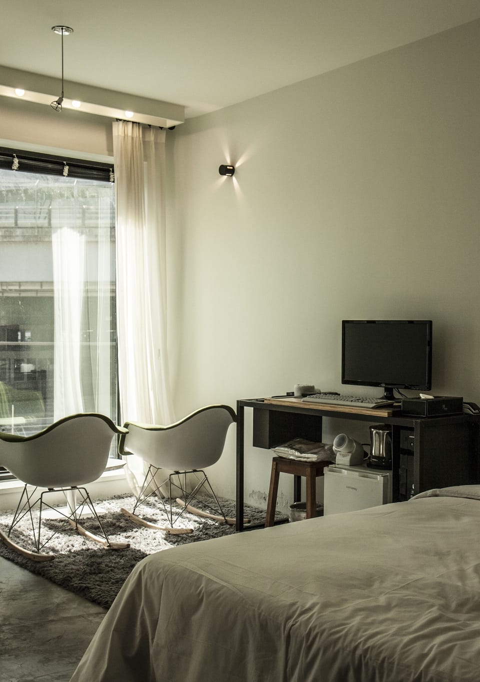Deluxe Room (Railway View) | Room amenity