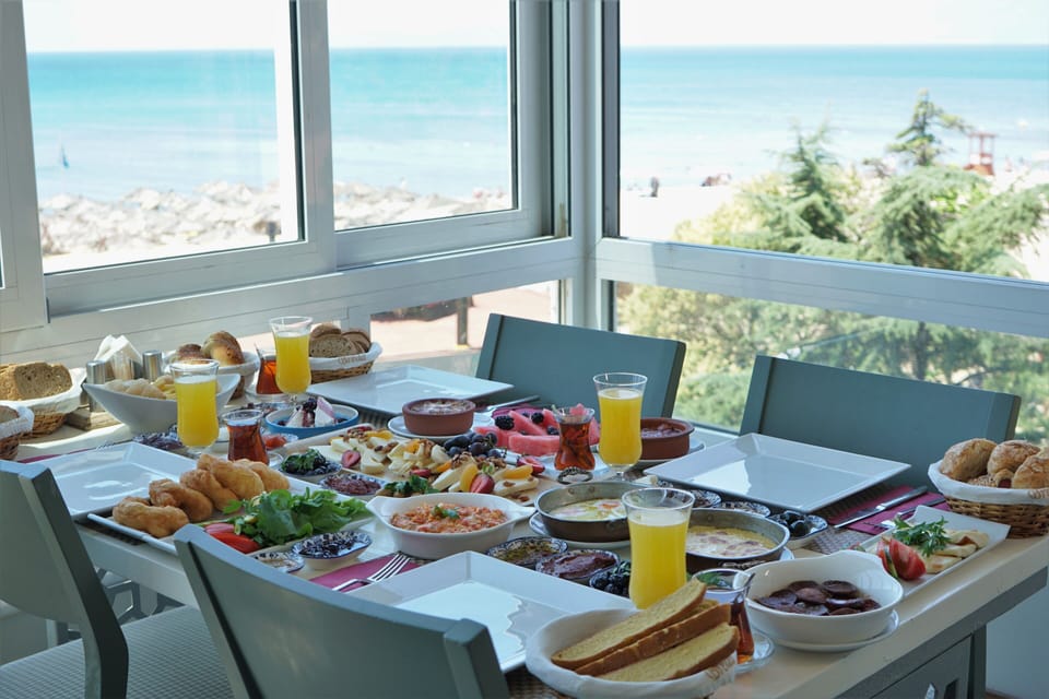 Free daily full breakfast