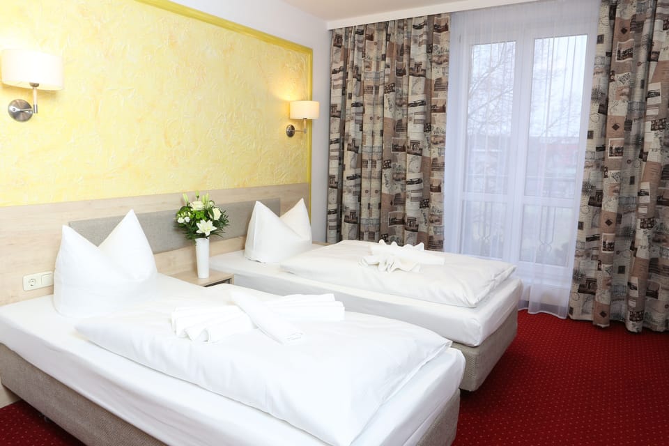 Desk, blackout drapes, free WiFi, bed sheets